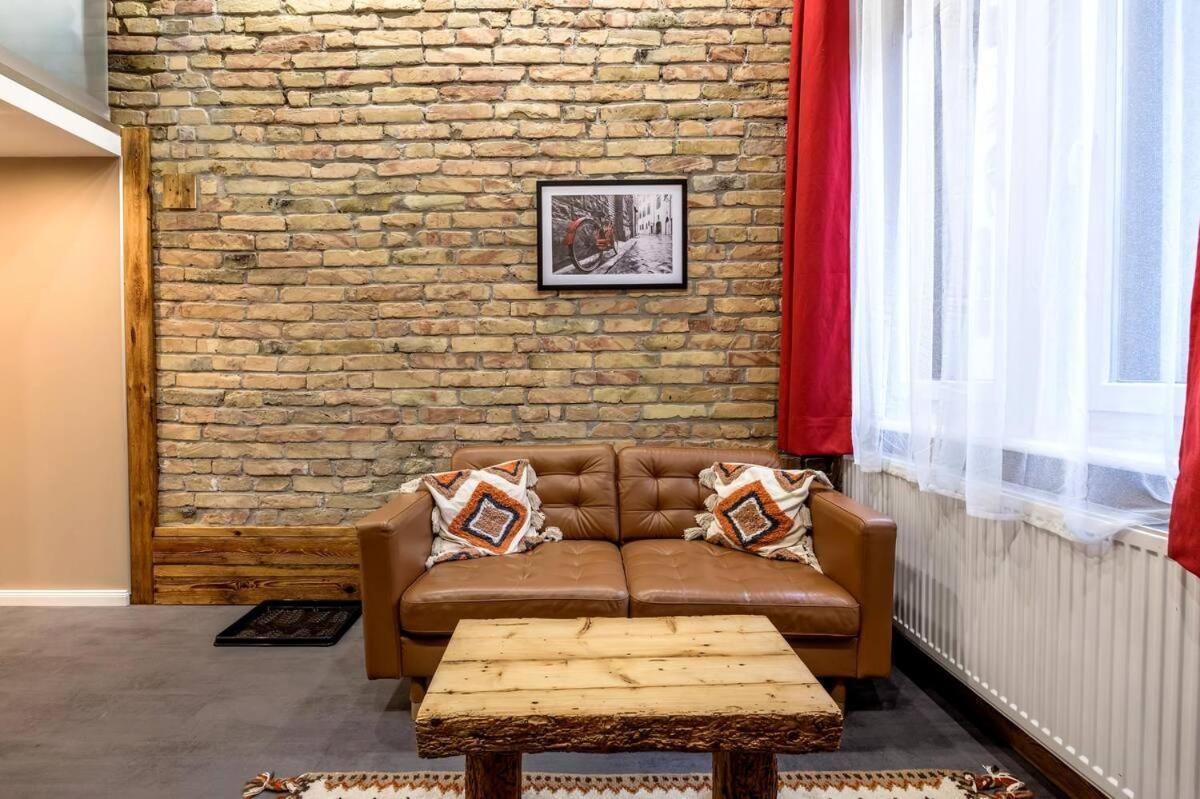 L1 Apartments Budapeste Exterior foto